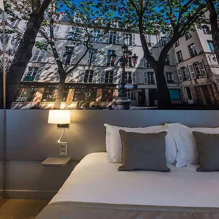 Midnight Hotel París
