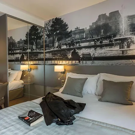 Midnight Hotel París