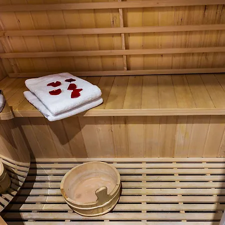 Midnight Hotel Paryż