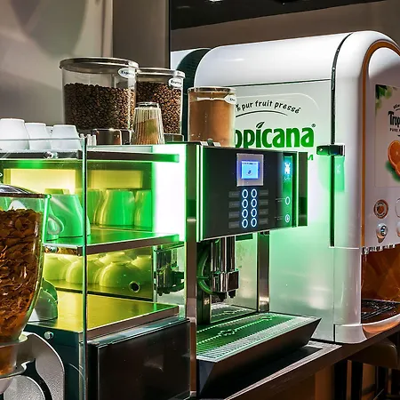 Midnight Hotel Paryż