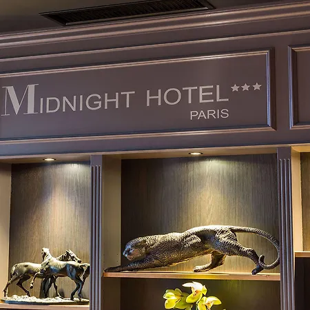 Midnight מלון פריז